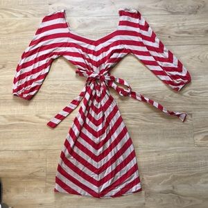 Knee length Bebe dress